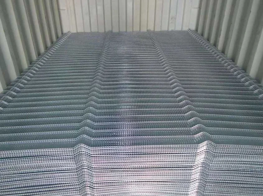 Why Wire Mesh Fences Rust and How to Reduce Corrosion